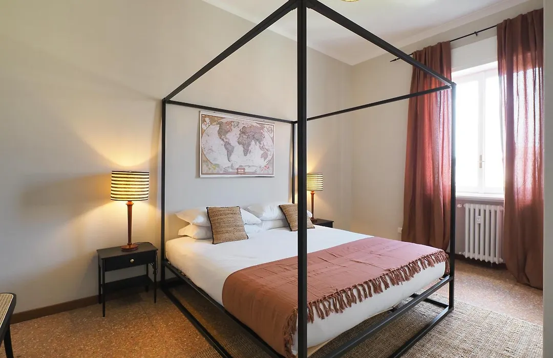 Elegant Moscova Apt-1
